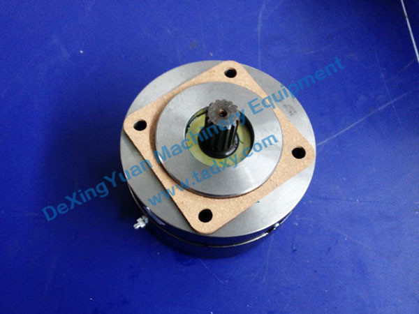 c鿴ԔϢ}Multi-Disc Brake 74240 xΔ1717
