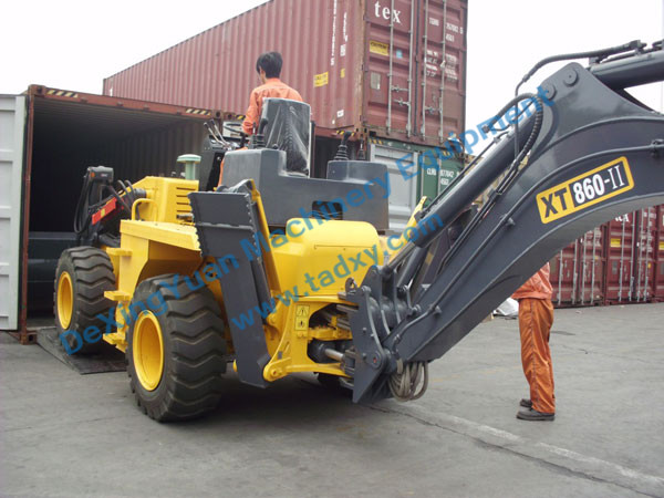 c鿴ԔϢ}Backhoe loader packing xΔ1544